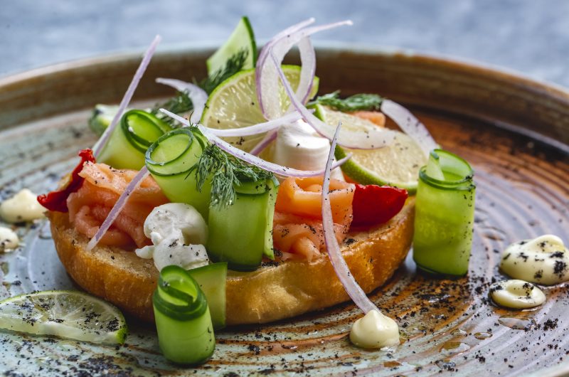 Bruschetta with beans and anchovies